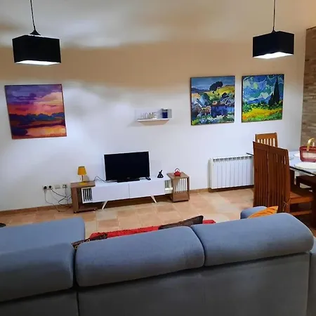 Holiday home Descanso Romantico Montroy